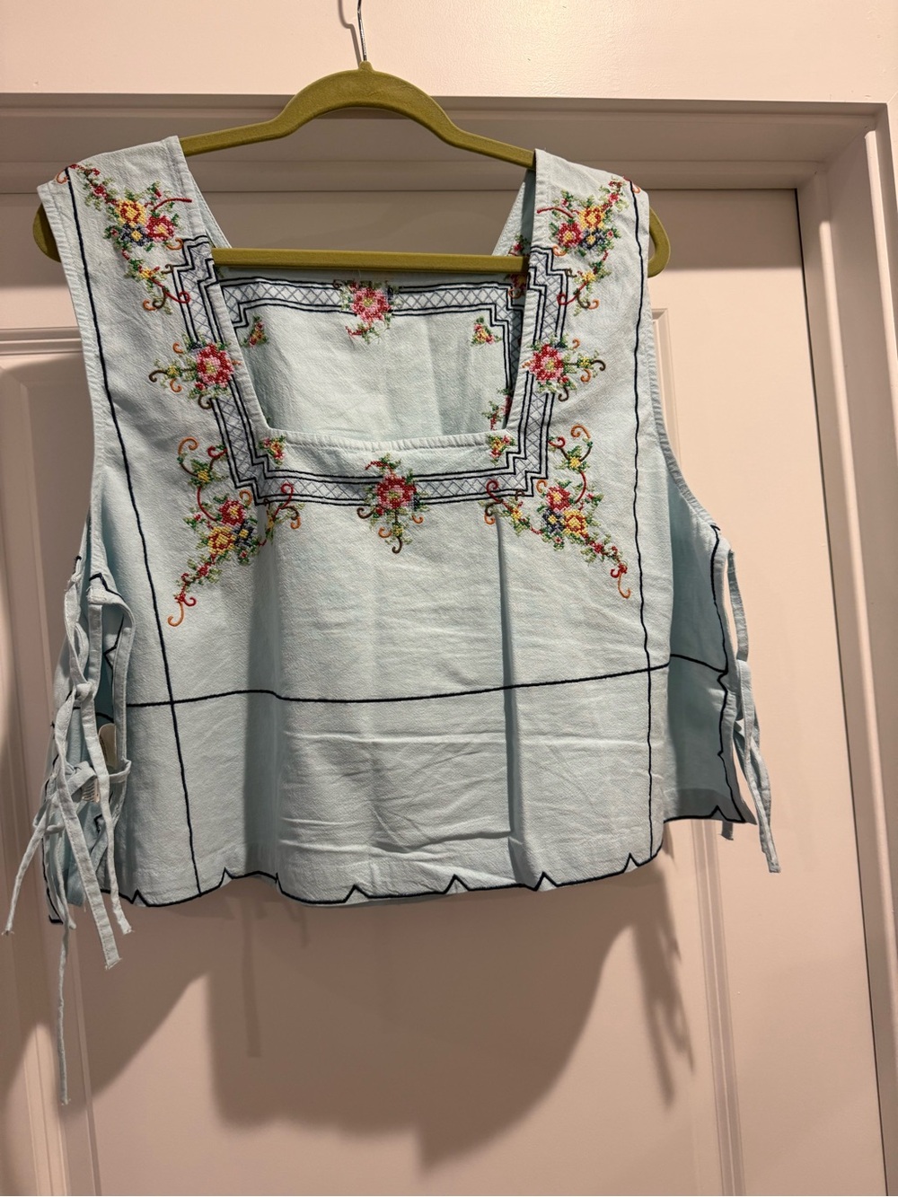 Free People Garden Wall Embroidered Crop Cotton Top XL - Picture 4 of 7